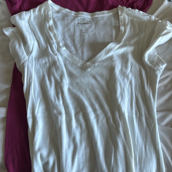 4 Women’s Short Sleeve T-Shirts - Medium - Picture 3 of 5